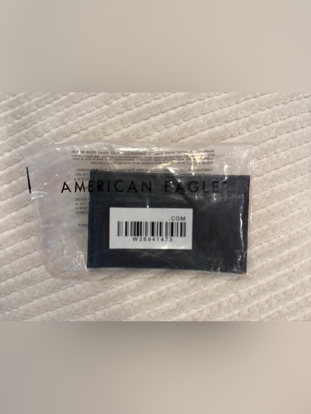American Eagle Black Logo Credit Card Holder Wallet NWT - Picture 9 of 10